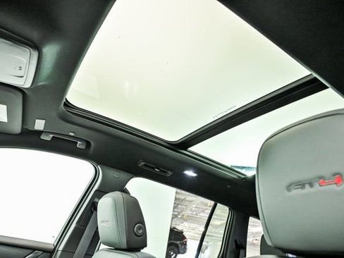 New 2026 GMC Acadia AT4 w/ Super Cruise Package image 10