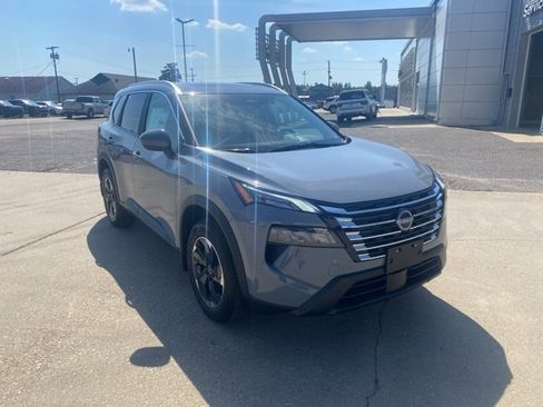 New 2026 Nissan Rogue SV w/ SV Premium Package image 8