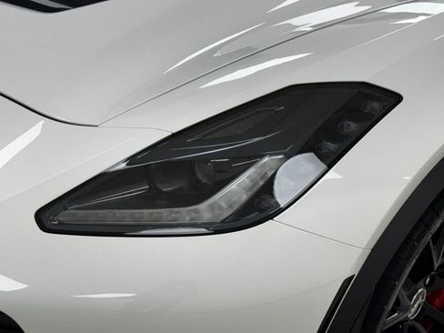 Used 2015 Chevrolet Corvette Z06 w/ 3LZ Preferred Equipment Group image 44