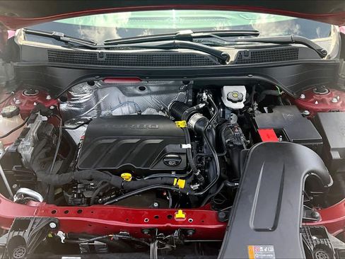 Used 2025 Buick Envista Preferred FWD image 32