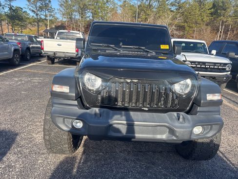 Used 2021 Jeep Wrangler Sport image 2