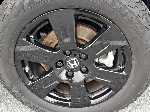 Certified 2022 Honda Pilot TrailSport image 8