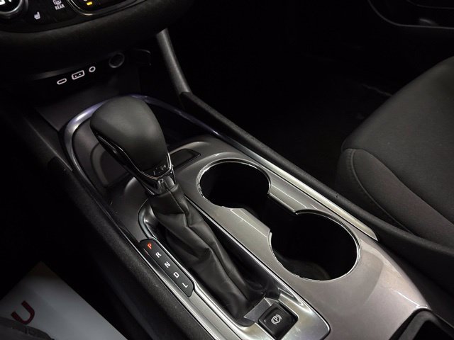Used 2022 Chevrolet Malibu LT FWD image 36