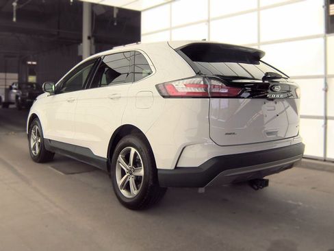 Used 2024 Ford Edge SEL w/ Convenience Package AWD/4WD image 8