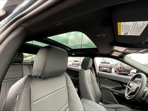 New 2026 Land Rover Range Rover Evoque Dynamic SE image 29