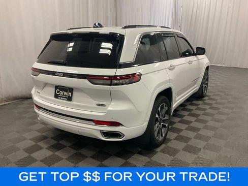 Used 2023 Jeep Grand Cherokee Overland w/ Luxury Tech Group IV AWD/4WD image 3