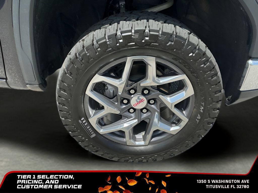 Used 2025 GMC Sierra 1500 SLT w/ SLT Premium Plus Package AWD/4WD image 36