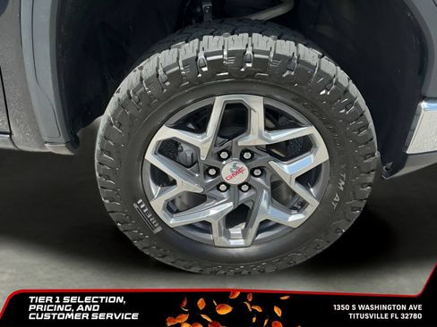 Used 2025 GMC Sierra 1500 SLT w/ SLT Premium Plus Package AWD/4WD image 36