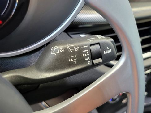 New 2025 Alfa Romeo Stelvio Sprint image 64