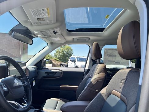 New 2025 Ford Bronco Sport Outer Banks w/ Sasquatch Outer Banks Package image 12