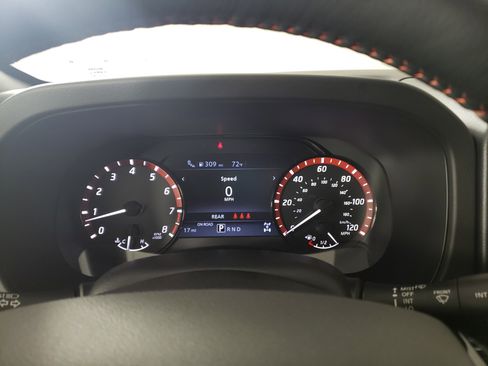 New 2026 Nissan Frontier PRO-4X w/ Pro-4x Convenience Package image 21