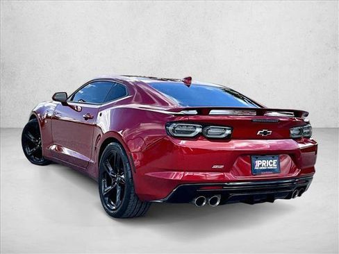 Used 2021 Chevrolet Camaro SS RWD image 12
