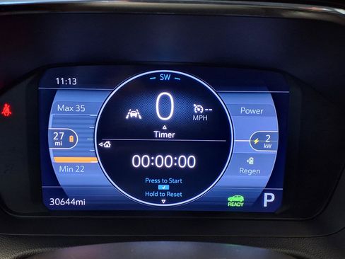 Used 2023 Chevrolet Bolt EUV LT w/ Comfort Package FWD image 29