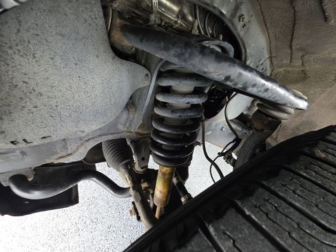 Used 2015 Toyota Tundra SR5 w/ TRD Off Road Package image 37