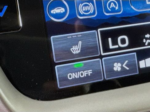 Used 2025 Subaru Outback Premium AWD/4WD image 24