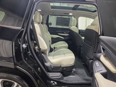 New 2026 Subaru Ascent Limited image 34