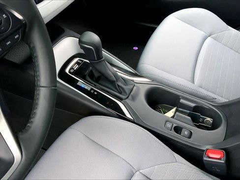 Used 2026 Toyota Corolla SE image 15