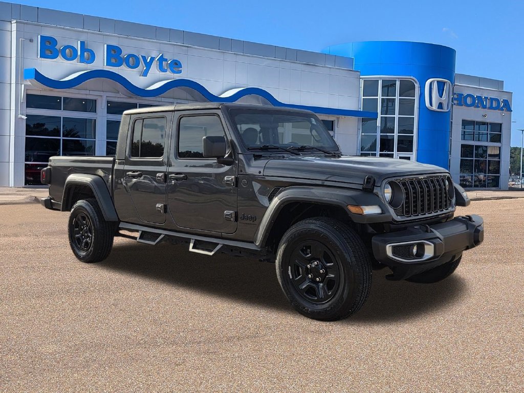 Used 2024 Jeep Gladiator Sport AWD/4WD image 3