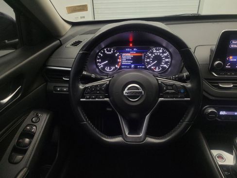Used 2019 Nissan Altima 2.5 SV FWD image 22