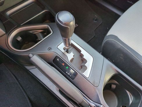 Used 2017 Toyota RAV4 XLE image 26