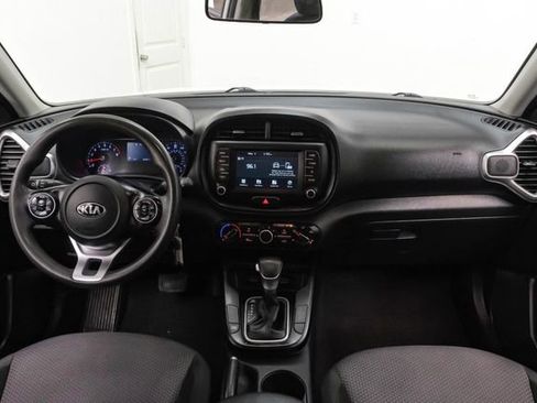 Used 2021 Kia Soul LX image 15