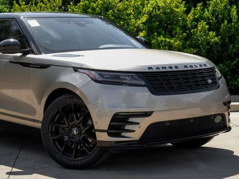 New 2026 Land Rover Range Rover Velar Dynamic SE AWD/4WD image 9