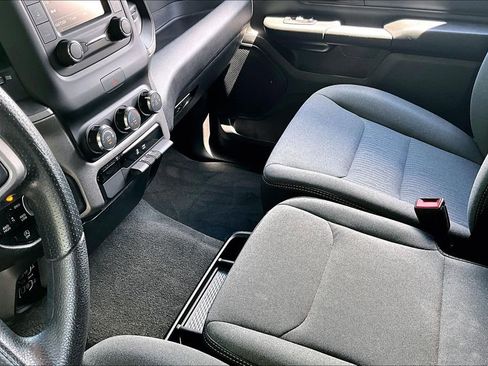 Used 2024 RAM 1500 Tradesman w/ Night Edition AWD/4WD image 13