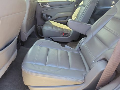 Used 2018 GMC Yukon Denali w/ Denali Ultimate Package image 11