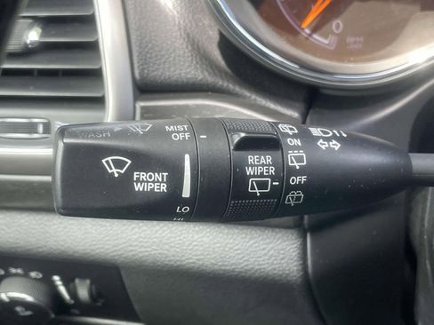 Used 2017 Jeep Grand Cherokee Altitude RWD image 22