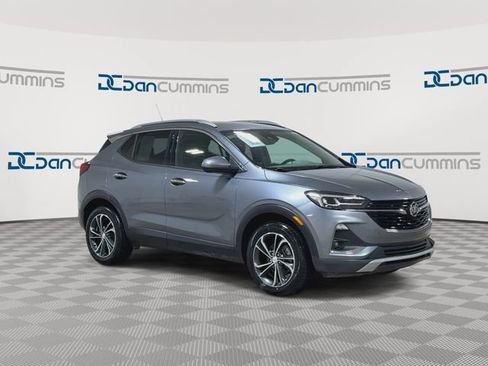 Used 2020 Buick Encore GX Essence AWD/4WD image 2