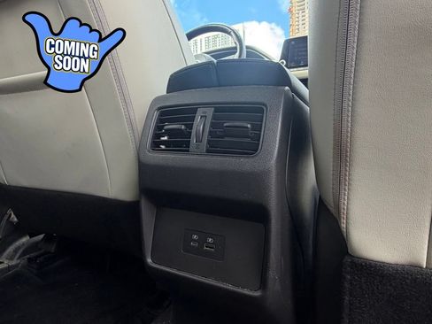 Used 2022 Nissan Rogue SV w/ SV Premium Package FWD image 17