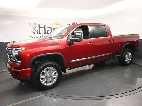 Used 2025 Chevrolet Silverado 2500 High Country w/ High Country Premium Package AWD/4WD image 27