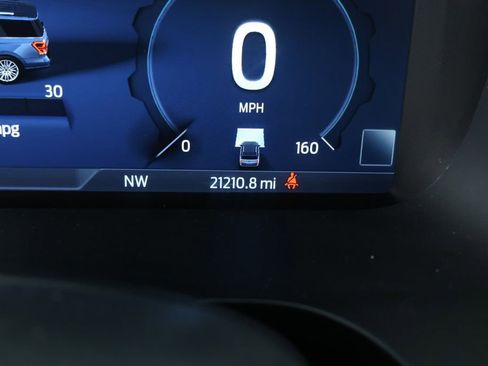 Used 2023 Ford Expedition Limited image 14