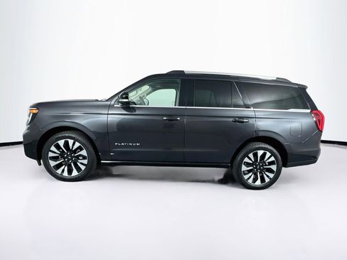 Used 2025 Ford Expedition Platinum w/ Driver's Package AWD/4WD image 6