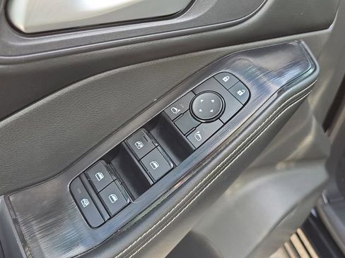 Certified 2023 Nissan Rogue SV w/ SV Premium B Package FWD image 20