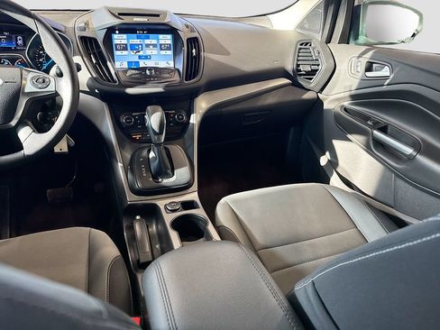 Used 2016 Ford Escape SE w/ Equipment Group 201A AWD/4WD image 23