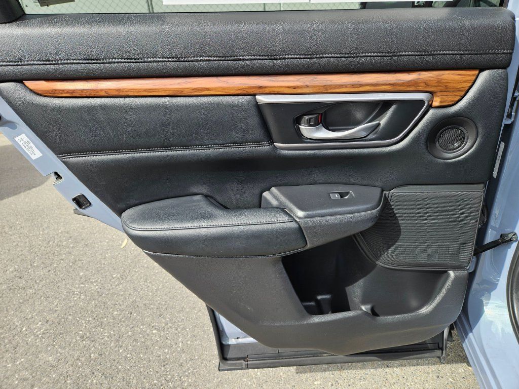 Used 2022 Honda CR-V EX-L image 17