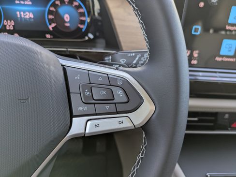 New 2026 Volkswagen Atlas SE FWD image 27