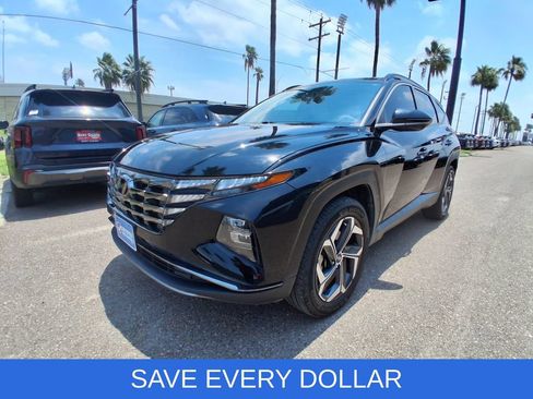 Used 2022 Hyundai Tucson Limited w/ Cargo Package AWD/4WD image 3
