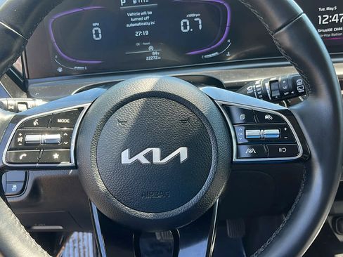 Used 2025 Kia Seltos S AWD/4WD image 13