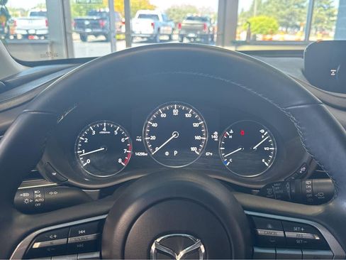 Used 2023 MAZDA CX-30 AWD 2.5 S w/ Select Package image 3