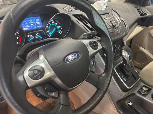Used 2014 Ford Escape SE FWD image 6