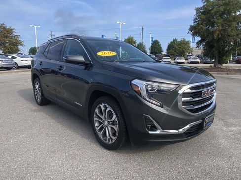 Used 2020 GMC Terrain SLT w/ Preferred Package FWD image 1