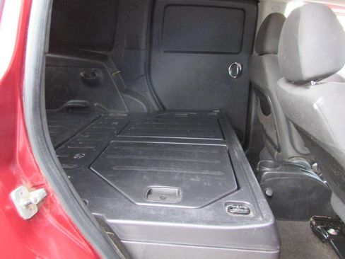 Used 2009 Chevrolet HHR LS image 25