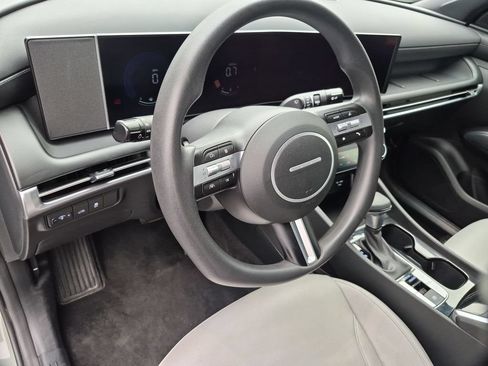 Used 2025 Hyundai Santa Cruz SEL FWD image 15