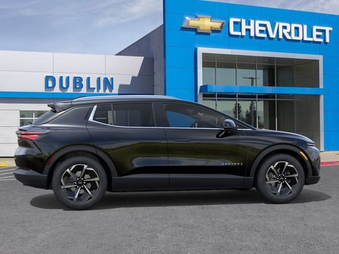 New 2026 Chevrolet Equinox EV LT image 6