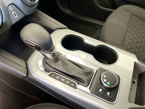 Used 2022 Chevrolet Blazer LT image 17