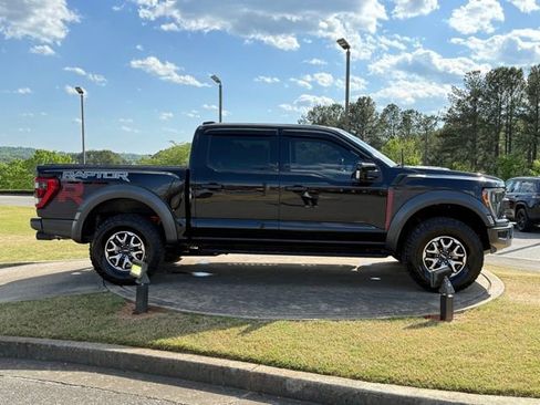 Used 2022 Ford F150 Raptor w/ Equipment Group 801A High AWD/4WD image 8