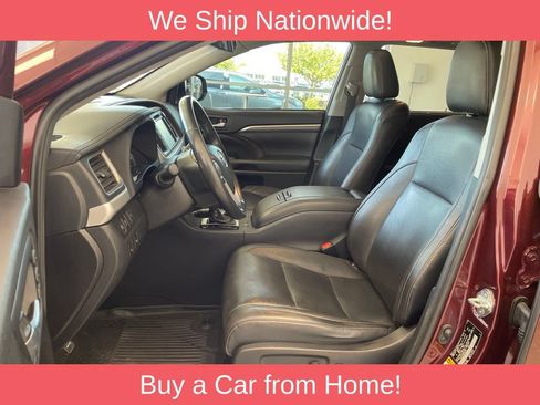 Used 2019 Toyota Highlander Limited AWD/4WD image 9