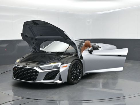 Used 2021 Audi R8 V10 performance image 61